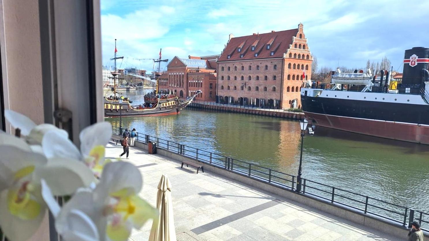 Magical River View By Downtown Apartments Gdansk Exterior photo